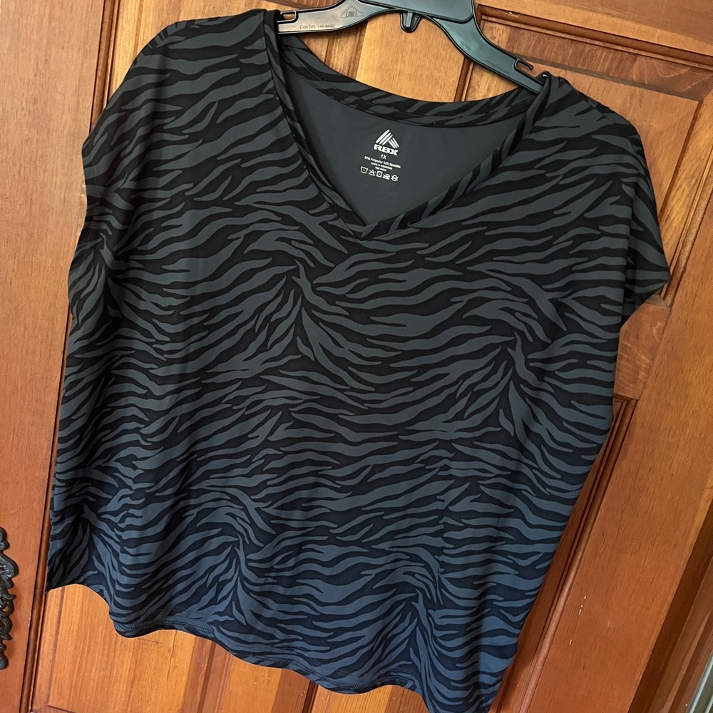 RBX Super soft Zebra print top!